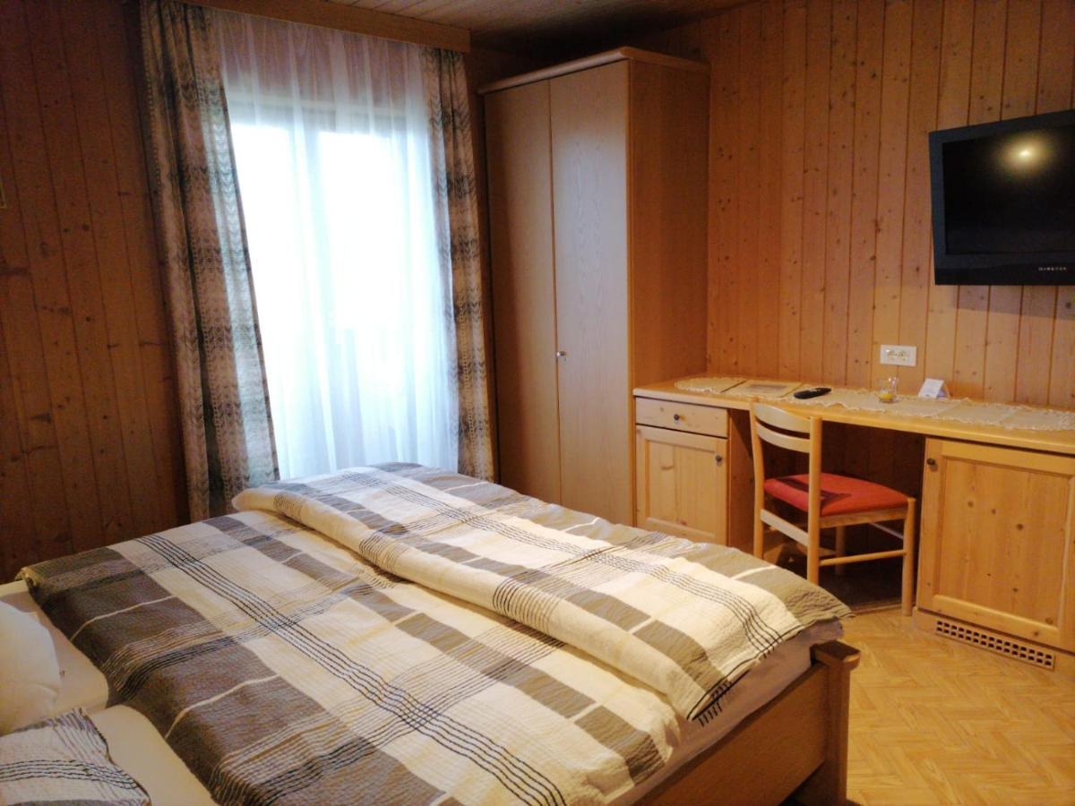 Double Room,1673977703:JPEG